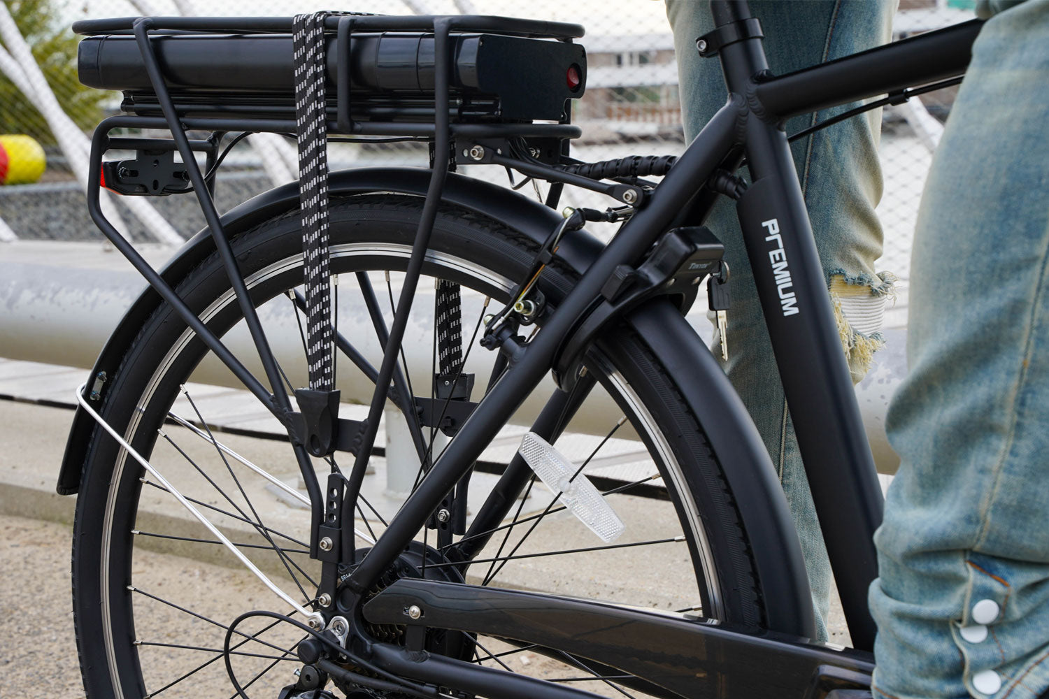 Spirit Premium D7 Elektrische Herenfiets Mat-zwart