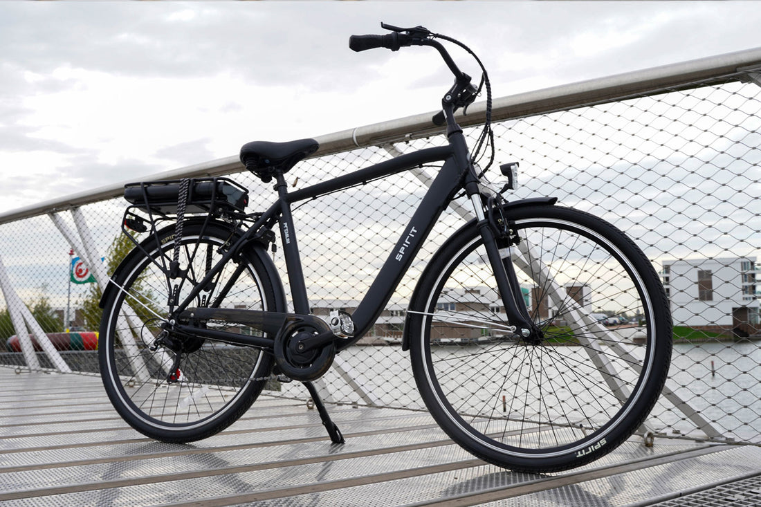 Spirit Premium D7 Elektrische Herenfiets Mat-zwart